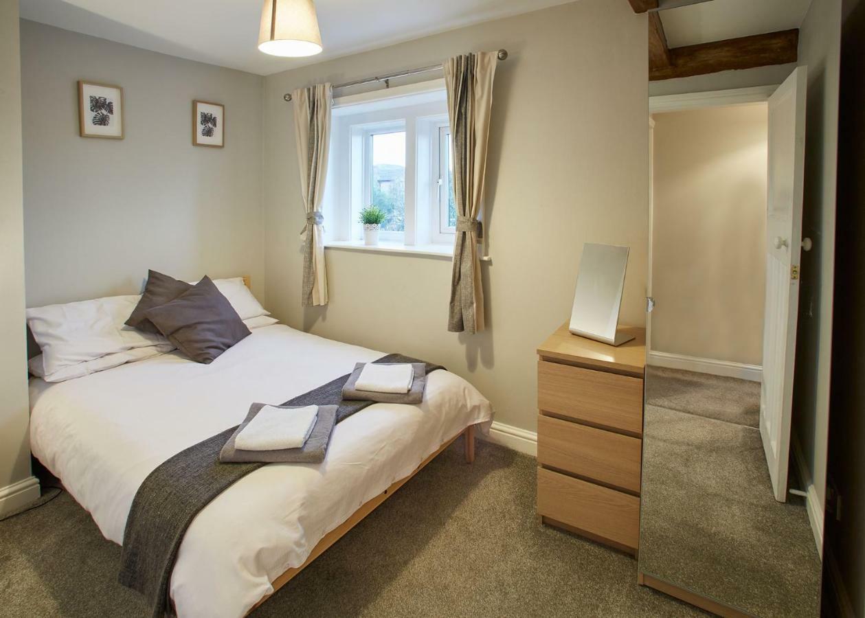 Host & Stay - Cosy Cottage Emley Extérieur photo